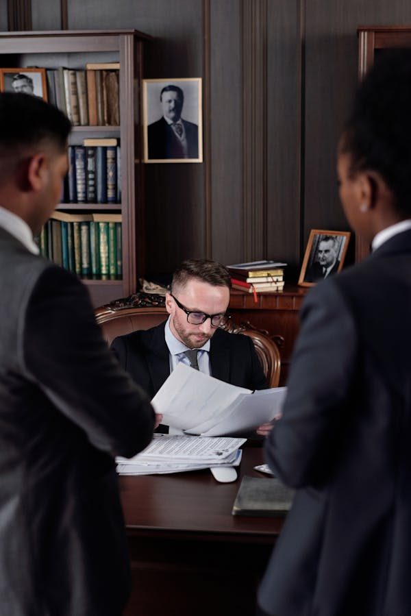 Avocats en droit international des affaires : 5 raisons clés